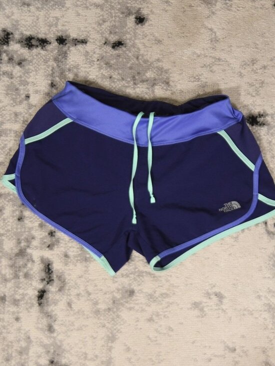 The North Face Women Gym Shorts - Picture 1 of 6